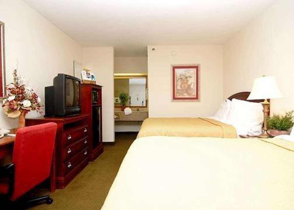 Quality Inn Pelham I-65 Exit 246 Bilik gambar